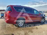 2021 Chrysler PACIFICA photo