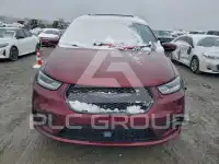 2021 Chrysler PACIFICA photo