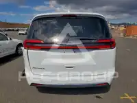 2021 Chrysler PACIFICA photo