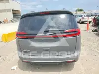 2021 Chrysler PACIFICA photo