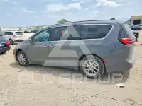 2021 Chrysler PACIFICA photo