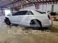 2021 Chrysler 300 фото