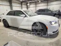 2021 Chrysler 300 фото