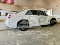 2021 Chrysler 300 фото