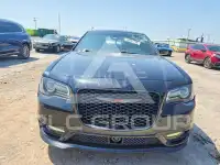 2021 Chrysler 300 фото