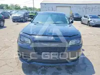 2021 Chrysler 300 фото