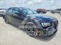 2021 Chrysler 300 фото