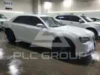 2021 Chrysler 300 фото