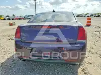 2021 Chrysler 300 photo
