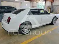 2021 Chrysler 300 фото