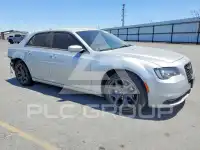 2021 Chrysler 300 фото