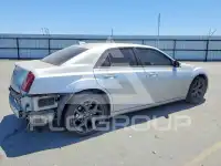 2021 Chrysler 300 фото