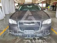 2021 Chrysler 300 фото