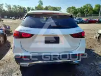 2021 Mercedes Benz GLA-Class фото