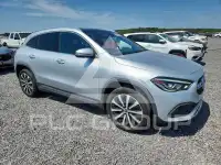 2021 Mercedes Benz GLA-Class фото