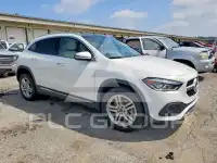 2021 Mercedes Benz GLA-Class фото