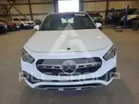 2021 Mercedes Benz GLA-Class фото