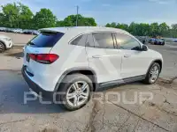 2021 Mercedes Benz GLA-Class фото