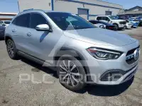 2021 Mercedes Benz GLA-Class фото