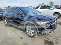2021 Mercedes Benz GLA-Class фото