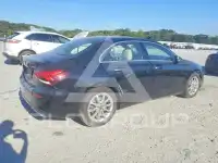 2021 Mercedes Benz A фото