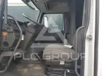 2021 Volvo VNL photo