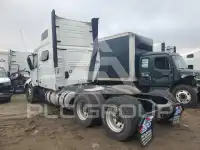 2021 Volvo VNL photo