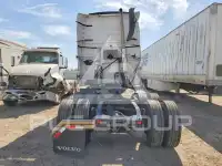 2021 Volvo VNL фото