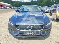 2021 Volvo S60 фото