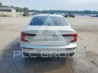 2021 Volvo S60 фото