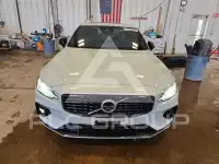 2021 Volvo S60 фото