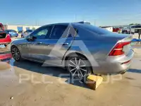 2021 Volvo S60 фото