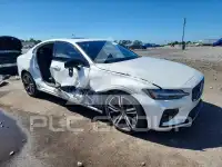 2021 Volvo S60 photo