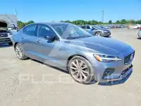 2021 Volvo S60 фото