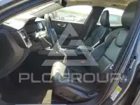 2021 Volvo S60 фото