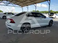 2021 Volvo S60 фото