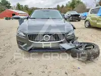 2021 Volvo S60 фото