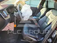 2021 Volvo XC60 фото
