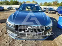 2021 Volvo XC60 фото
