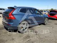 2021 Volvo XC60 photo