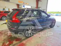 2021 Volvo XC60 фото