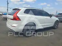 2021 Volvo XC60 фото