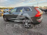 2021 Volvo XC60 фото