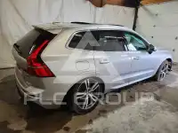 2021 Volvo XC60 фото