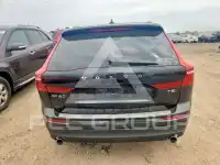 2021 Volvo XC60 фото