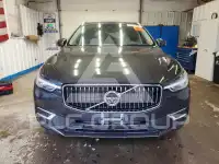2021 Volvo XC60 фото