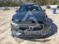 2021 Volvo XC60 фото