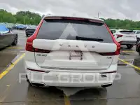2021 Volvo XC60 фото