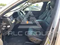 2021 Volvo XC60 фото