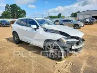 2021 Volvo XC60 фото